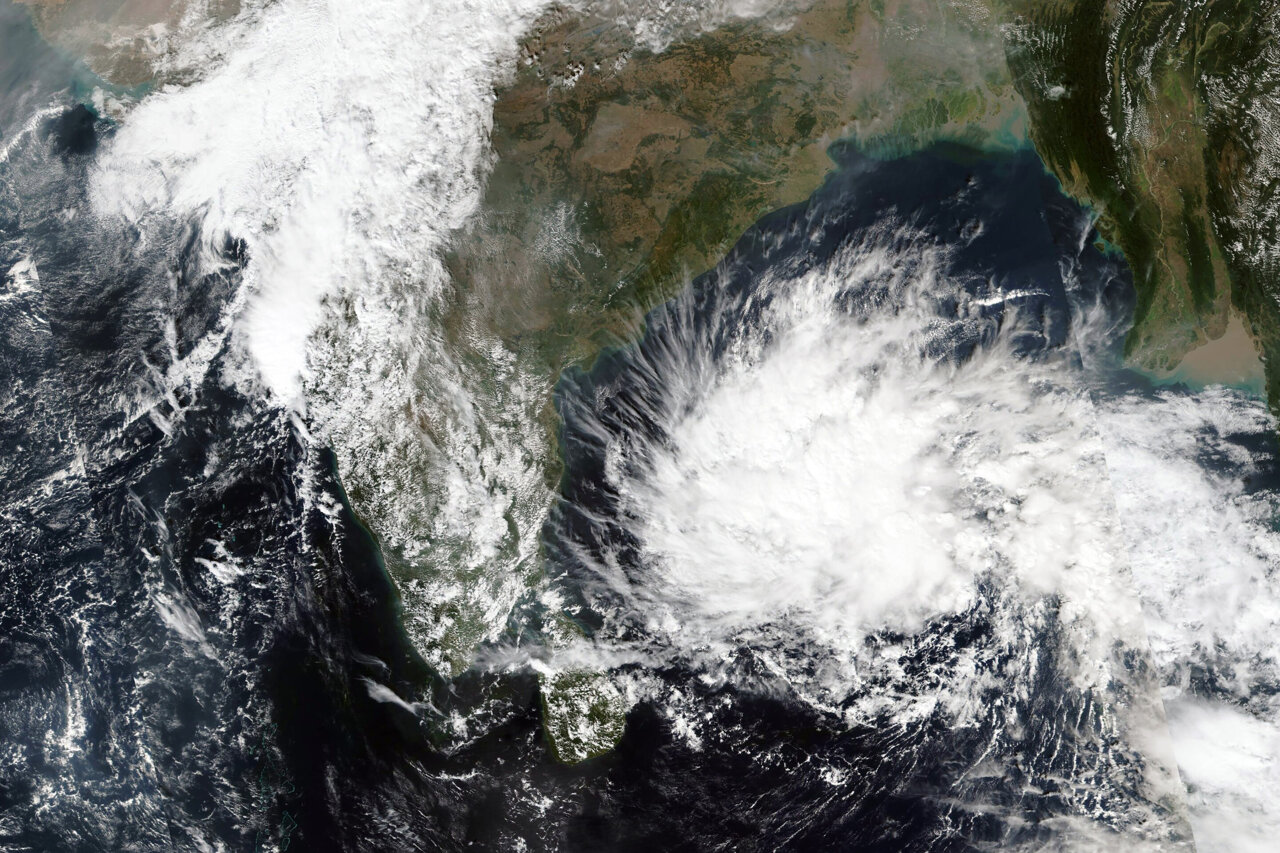 बंगाल की खाड़ी में चक्रवाती तूफान ' Maichong '